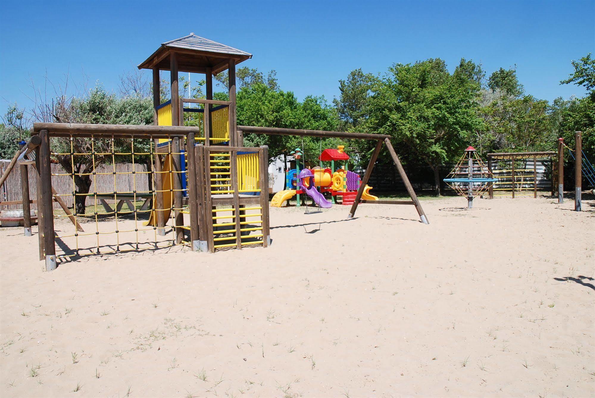 Holiday Center Valdor Cavallino-Treporti Dış mekan fotoğraf
